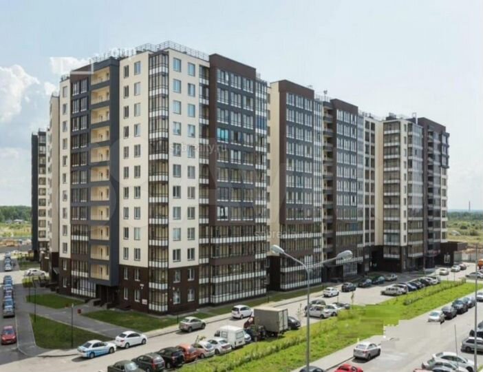 102м² с арендаторами, в крупном жилом массиве