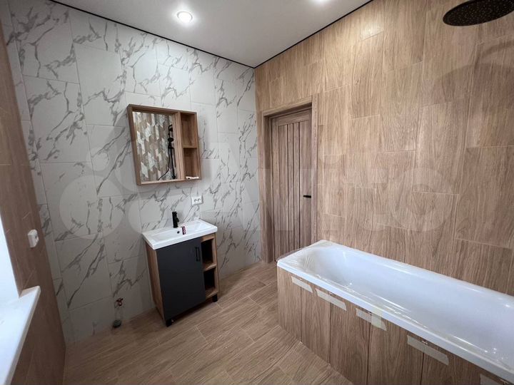 Коттедж 82 м² на участке 5 сот.