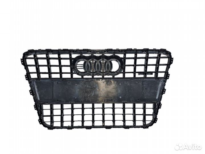Audi Q7 2006-2015 решетка радиатора S line