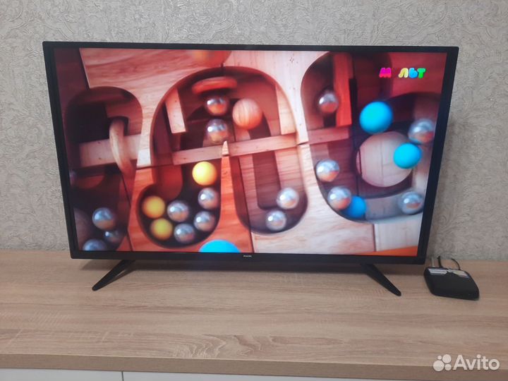 Телевизор Philips 40
