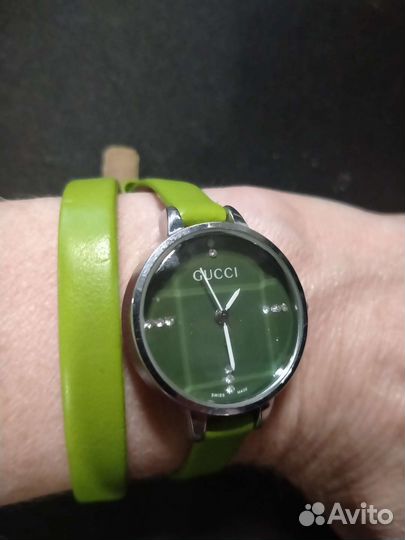 Часы женские Gucci