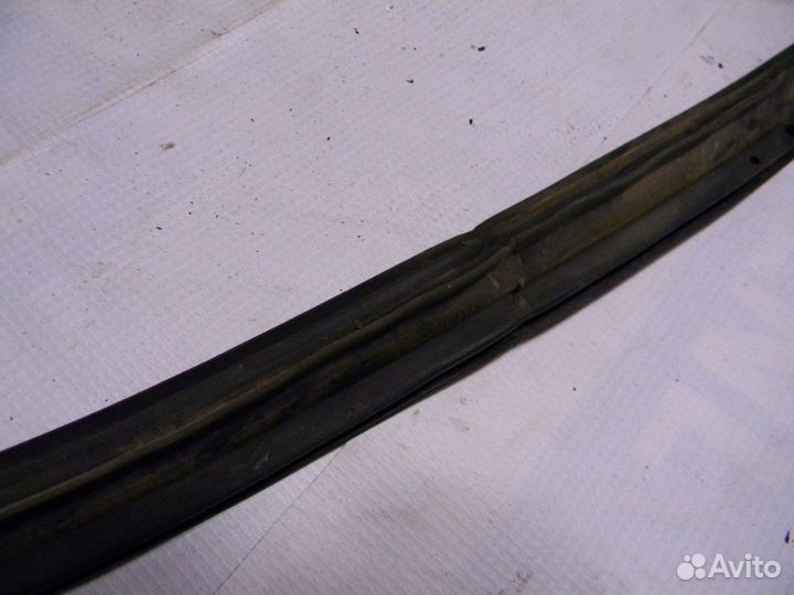 Уплотнитель багажника Getz 2002-2010