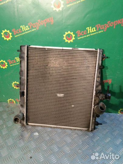 Радиатор охлаждения Nissan Note E11