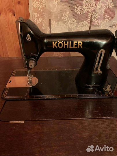 Швейная машина Kohler, с тумбой