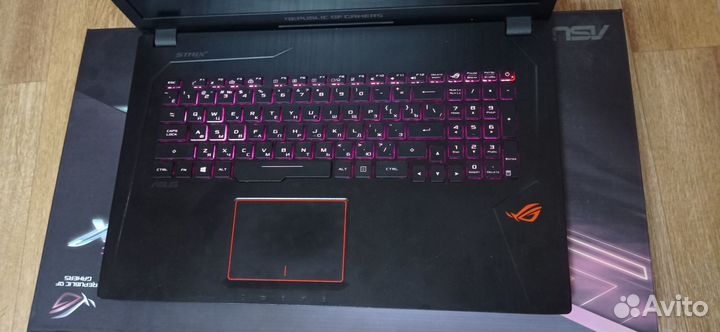 Игровой ноутбук asus rog strix