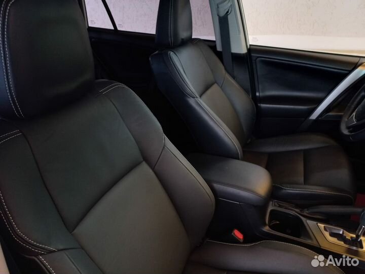 Toyota RAV4 2.5 AT, 2017, 29 000 км