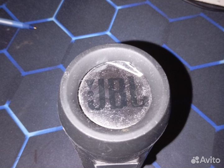 Колонка jbl