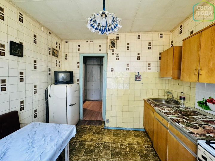 2-к. квартира, 50 м², 2/9 эт.