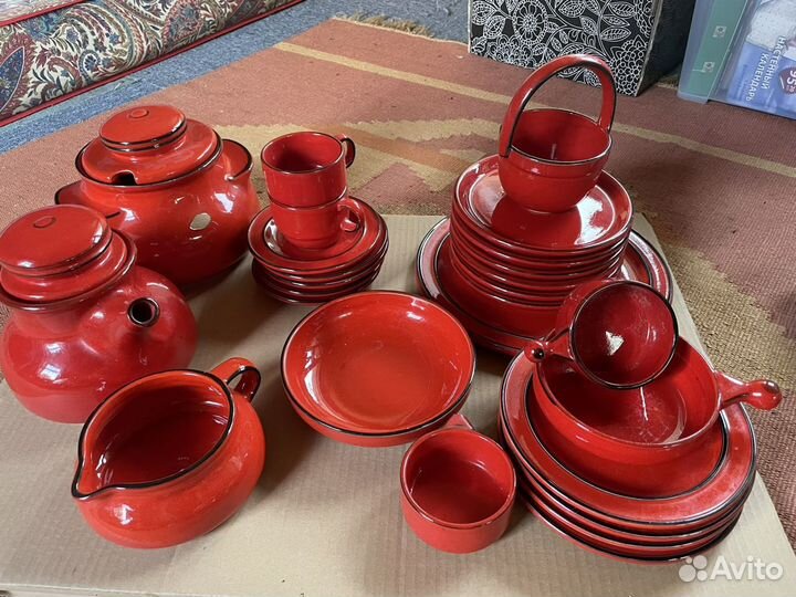 Посуда из югославии. Красная керамика