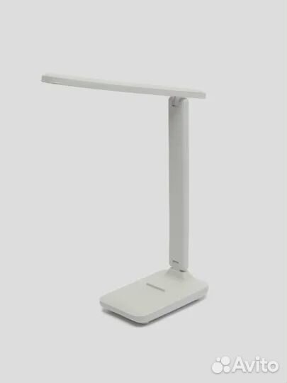 Настольная светодиодная лампа