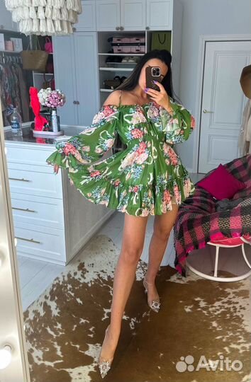 Платье женское