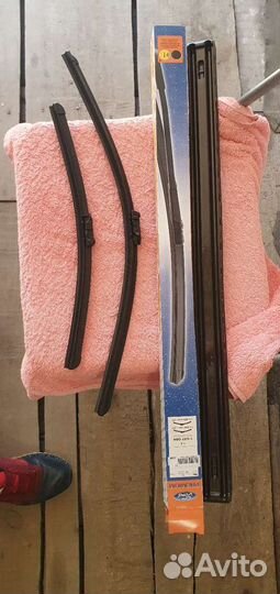 Щетки стеклоочистителя Ford Kuga 1 537086