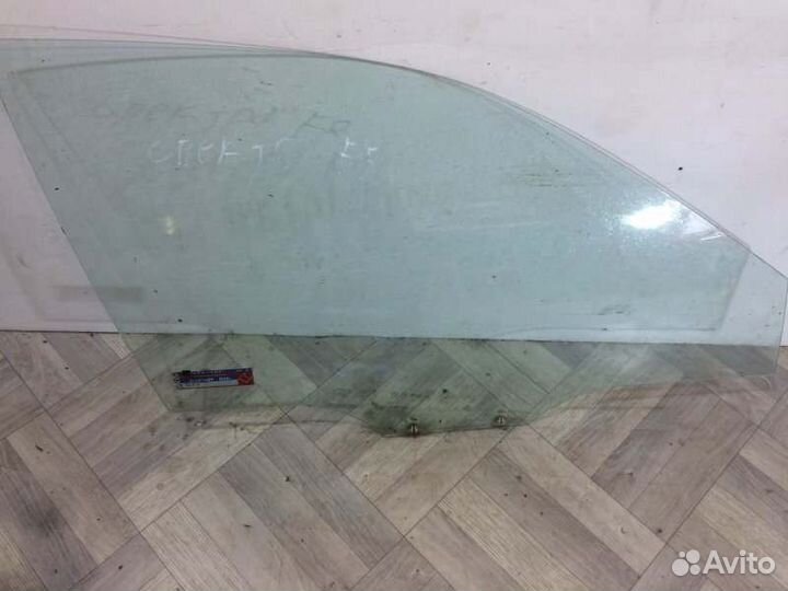 Стекло двери переднее правое Kia Spectra