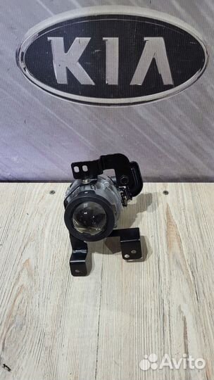 Фара противотуманная птф Туманка Kia RIO 4 Лев