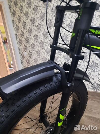 Крылья пластиковые для фэтбайка 20