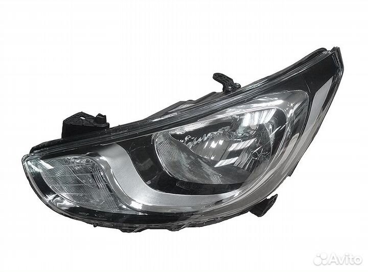 Передние фары на Hyundai Solaris