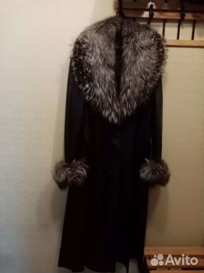 Плащ кожаный