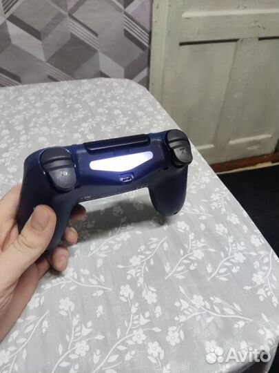 Джойстик Sony PS4