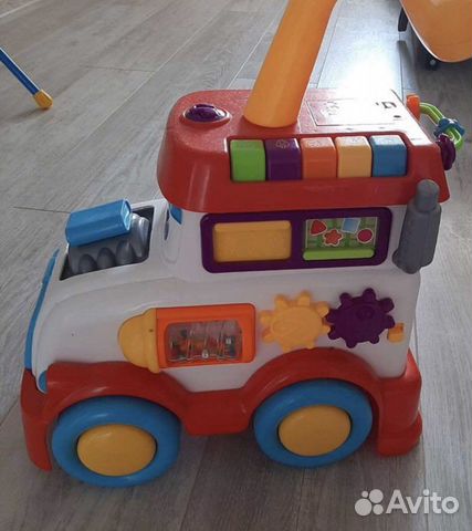 Игрушка автобус