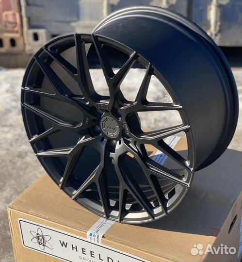 Кованые диски GLE V167 AMG R21