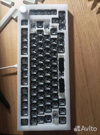 Кастомная, механическая клавиатура