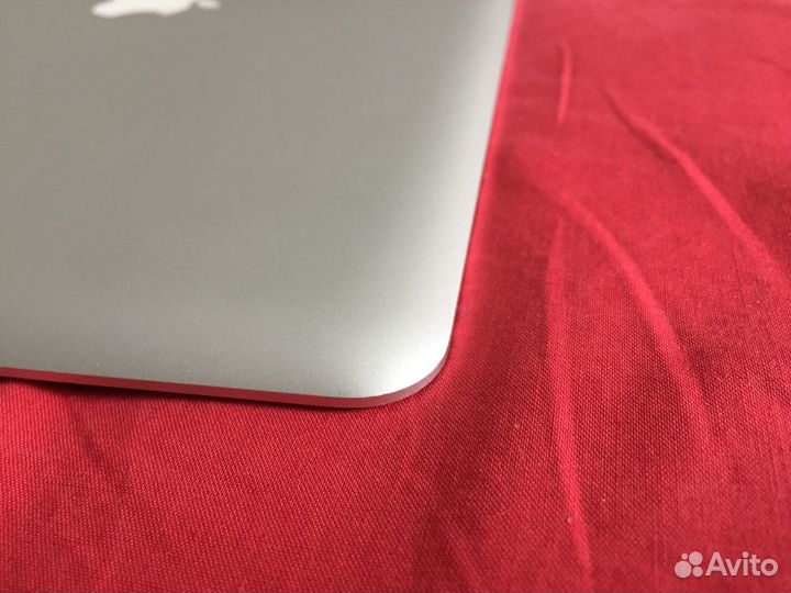 Экран в сборе MacBook Pro 15 2011