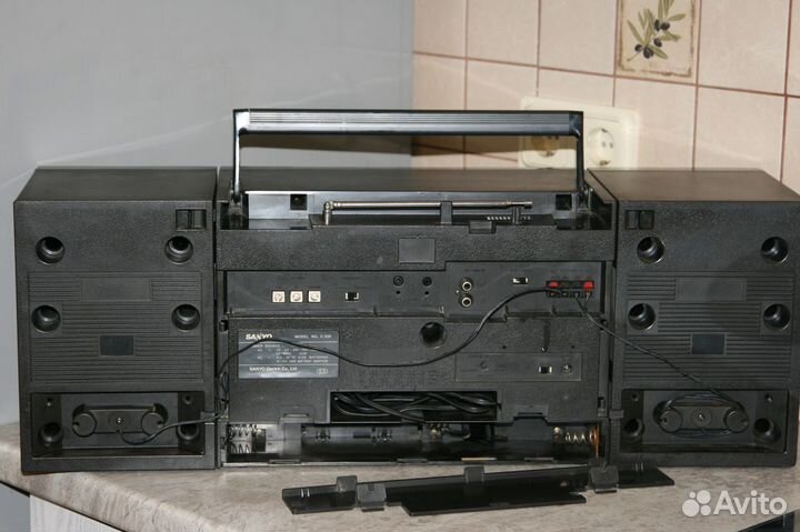 Магнитофон sanyo concert series C 33