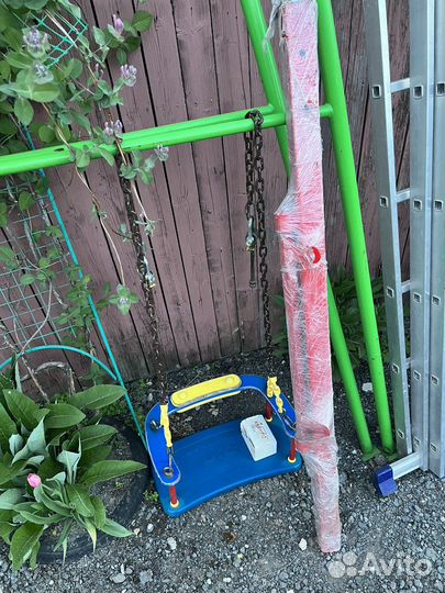 Детские уличные качели