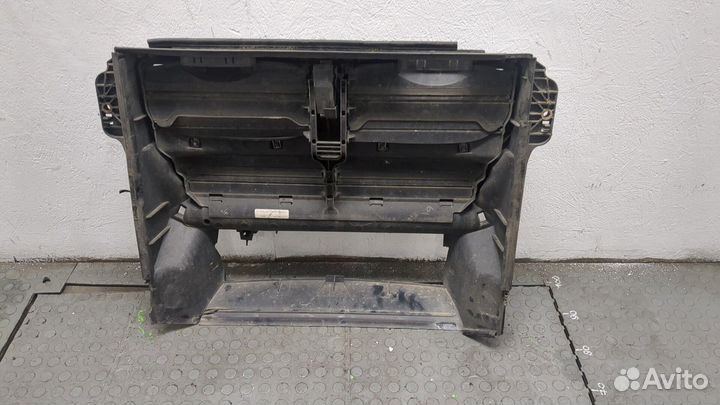 Рамка передняя BMW X5 E70, 2010