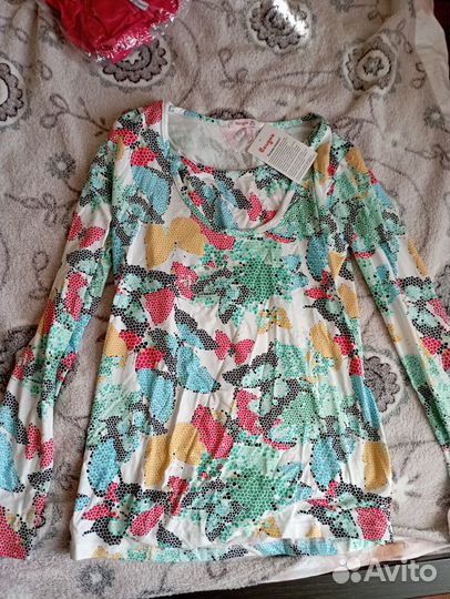 Лонгслив для кормящих новый