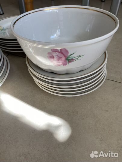 Фарфоровый сервис