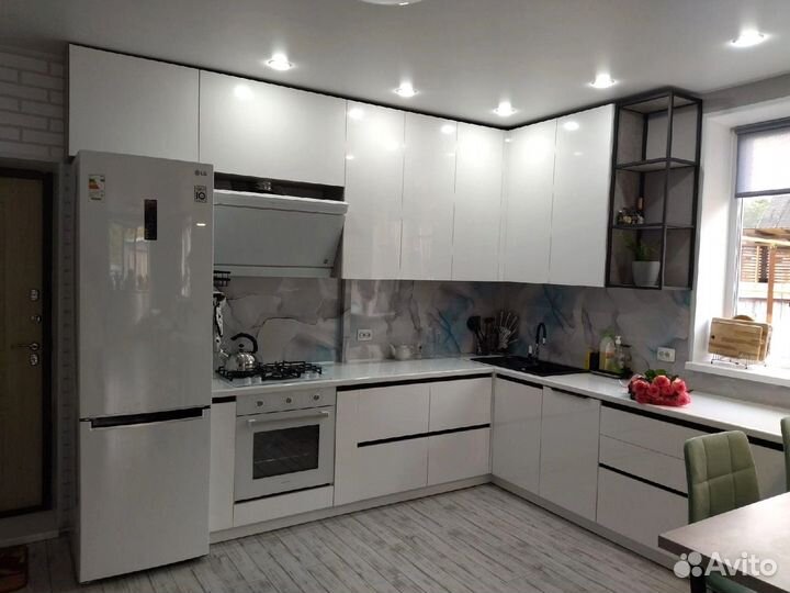 Кухонные гарнитуры