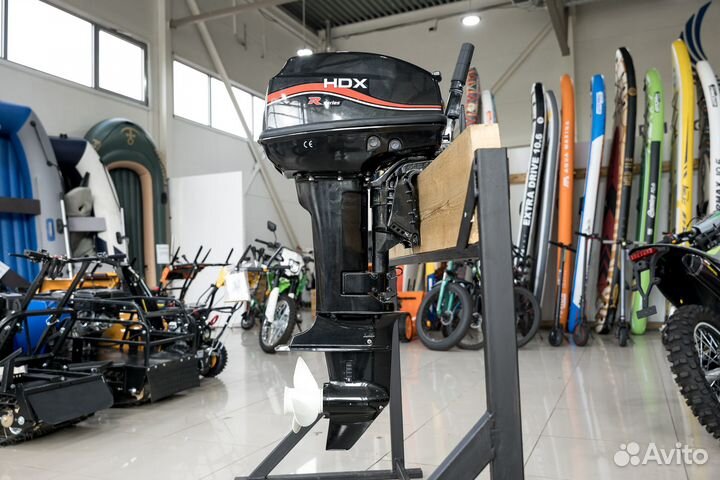 Лодочный мотор HDX T 9.9 BMS витрина