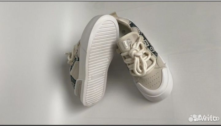 Кроссовки женские новые 40 размер