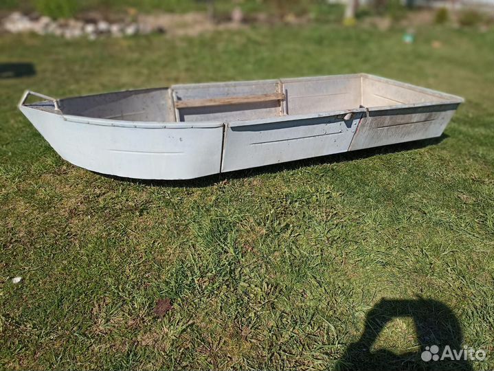 Алюминиевая лодка бу