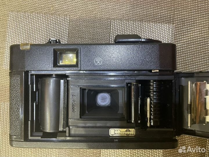 Плёночный фотоаппарат Эликон