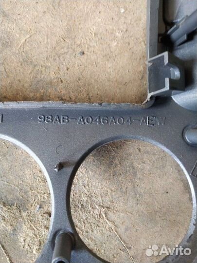 Рамка магнитолы Ford Focus 1 1.8 2003