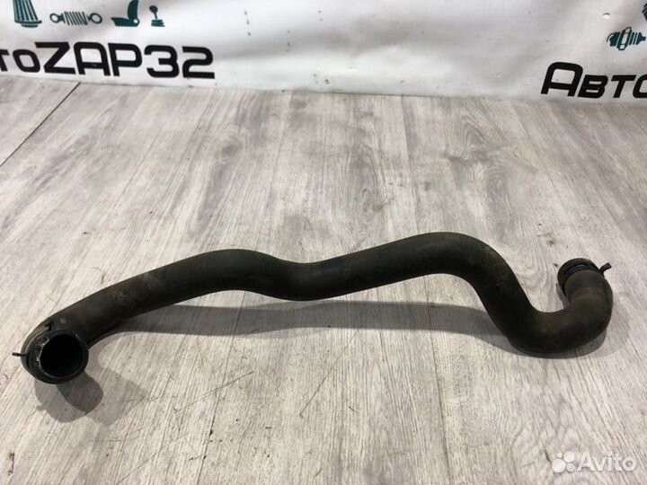 Патрубок системы охлаждения Лада Ларгус K7M 410