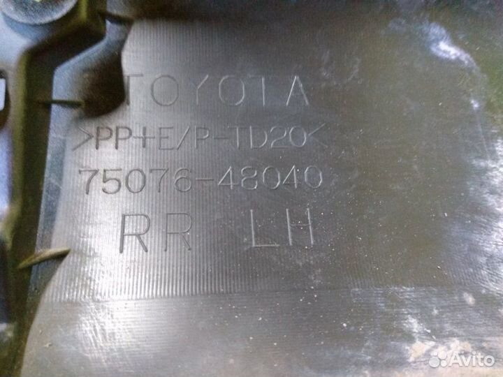 Накладка двери задней левой Lexus Rx350 2009-2015