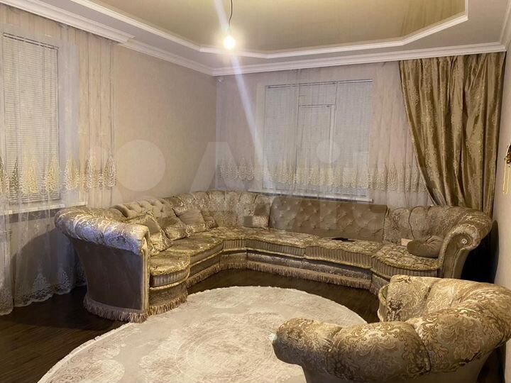 3-к. квартира, 110 м², 4/6 эт.