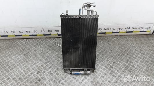 Радиатор кондиционера hyundai tucson JM (GBN24KB01