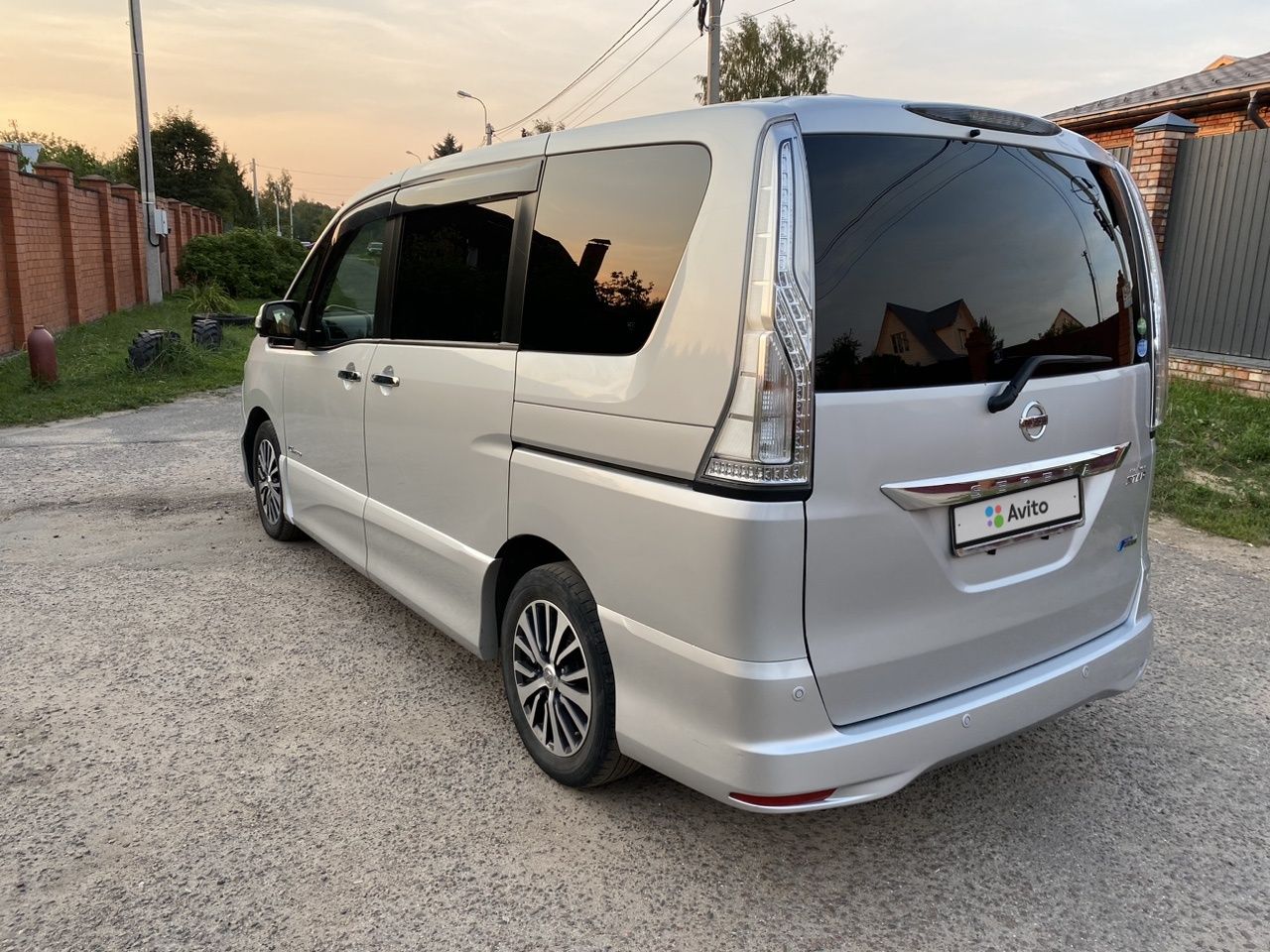 Nissan Serena: фото владельца