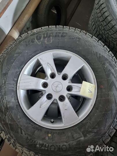 R16 Yokohama Ice Guard G075 265/70, PCD 6x139.7 DIA 67.1