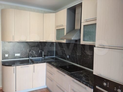 2-к. квартира, 60 м², 14/14 эт.