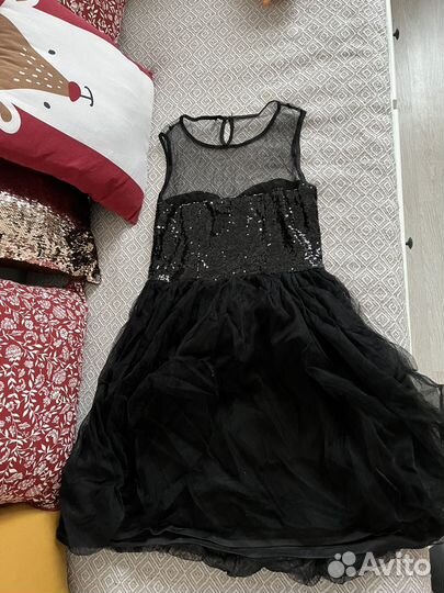 Платье на девочку