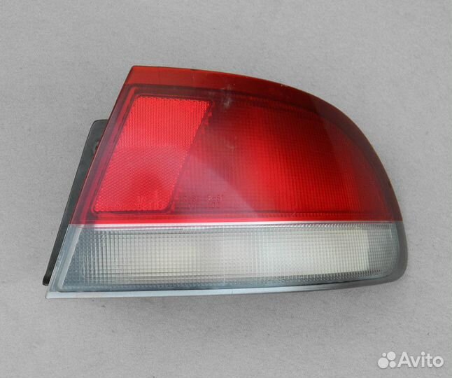 Фонарь правый Mazda 626 GE stanley