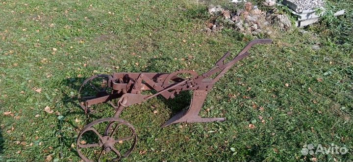 Плуг конный