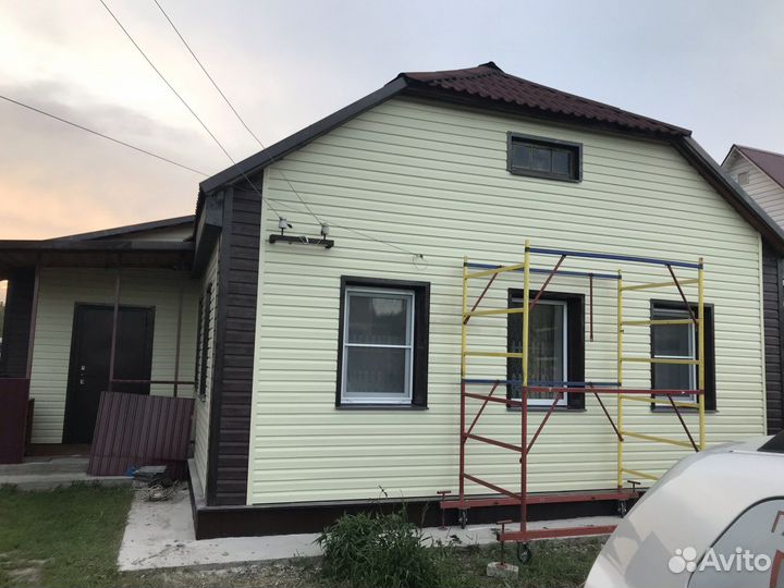 Бригада строителей