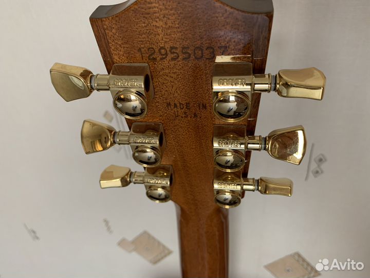 Gibson songwriter