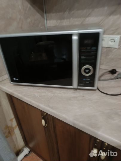 Микроволновая печь lg